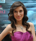 Jessica - quinceanera.com cover girl finalist 2012