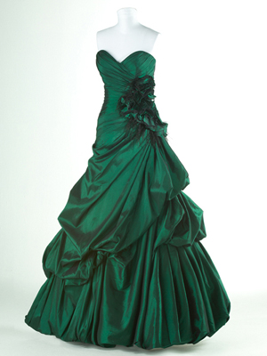 Black Corset Dress on Emerald Green Quinceanera Dresses 2013