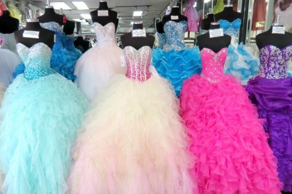 quince dress stores near me