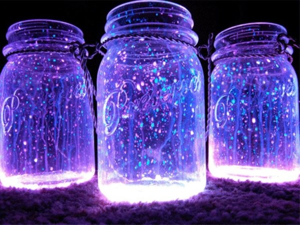 Glow in the Dark Mason Jar table decorations 